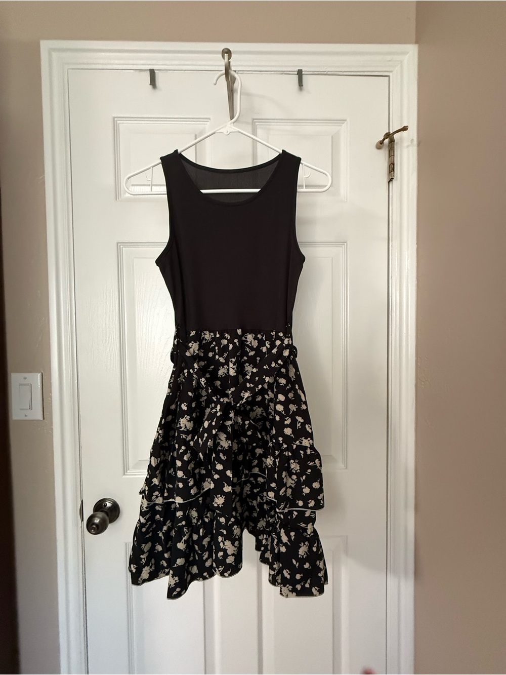 Black Floral Tiered Sleeveless Dress